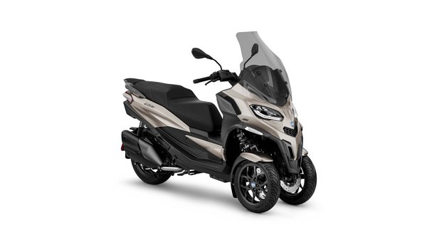Pourquoi acheter le scooter MP3 400 ?