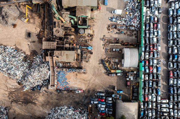 Pourquoi faire appel à un épaviste professionnel ?